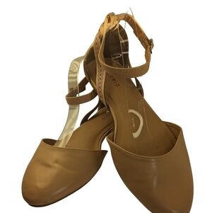 Torrid strappy sandals flats tan size 11, office casual party shoes.